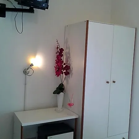 酒店 Paron 比比翁