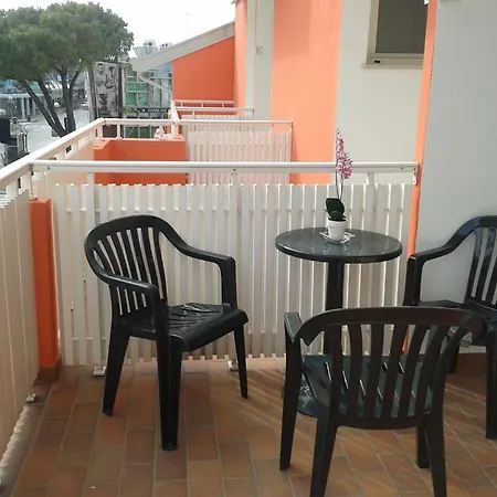 Paron Hotel